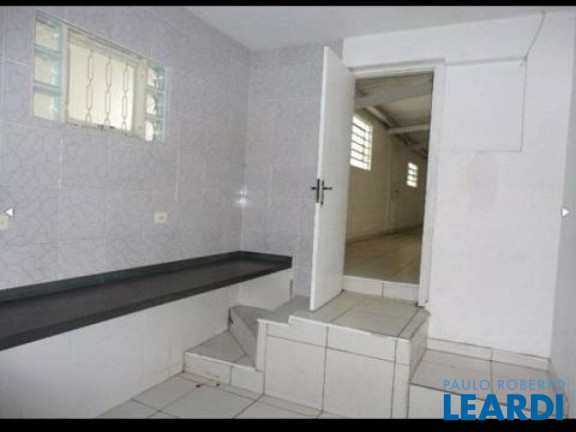 Sobrado com 5 Quartos à Venda, 273 m² em Mirandópolis - São Paulo