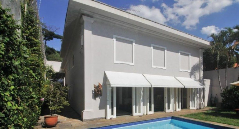 Imagem Casa com 4 Quartos à Venda, 329 m² em Jardim Guedala - São Paulo