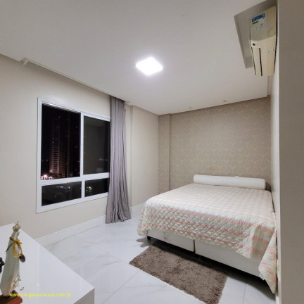Imagem Imóvel com 3 Quartos à Venda, 110 m² em Patamares - Salvador Imagem Imóvel com 3 Quartos à Venda, 110 m² em Patamares - Salvador