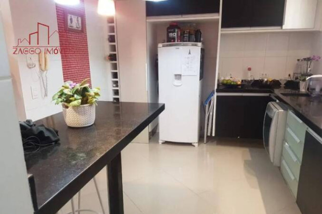 Imagem Casa com 4 Quartos à Venda, 308 m² em Jardim Iracema - São Paulo Imagem Casa com 4 Quartos à Venda, 308 m² em Jardim Iracema - São Paulo