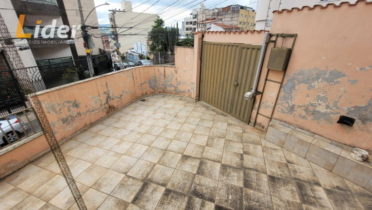 Imagem Casa com 3 Quartos à Venda, 192 m² em Santa Helena - Juiz De Fora Imagem Casa com 3 Quartos à Venda, 192 m² em Santa Helena - Juiz De Fora