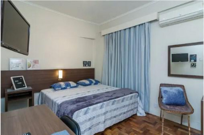 Imagem Imóvel com 1 Quarto à Venda, 18 m² em Centro Histórico - Porto Alegre Imagem Imóvel com 1 Quarto à Venda, 18 m² em Centro Histórico - Porto Alegre