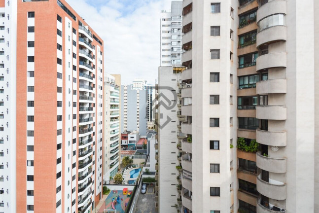 Imagem Apartamento com 2 Quartos à Venda, 57 m² em Moema - São Paulo