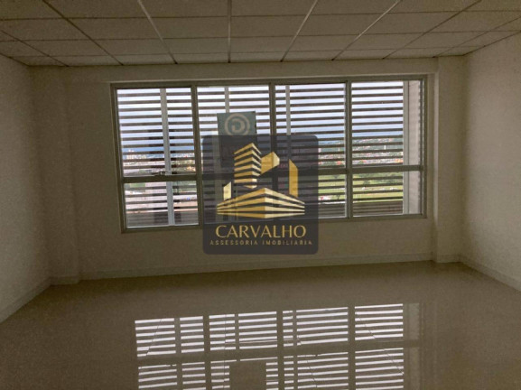 Imagem Sala Comercial à Venda ou Locação, 38 m² em Barreiros - São José Imagem Sala Comercial à Venda ou Locação, 38 m² em Barreiros - São José