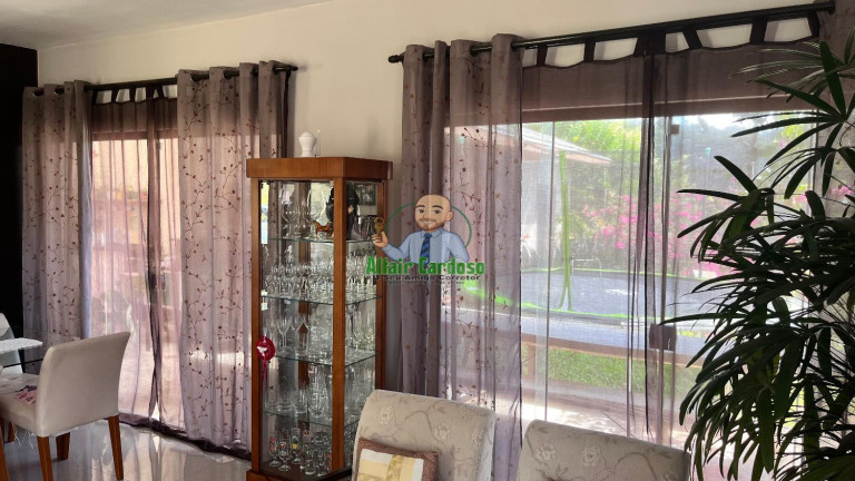 Imagem Casa de Condomínio com 3 Quartos à Venda, 228 m² em Centro - Jambeiro