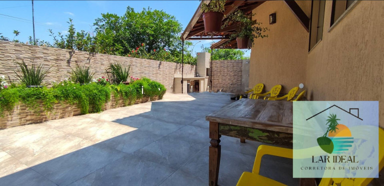 Imagem Casa com 5 Quartos à Venda, 250 m² em Centro - Búzios Imagem Casa com 5 Quartos à Venda, 250 m² em Centro - Búzios