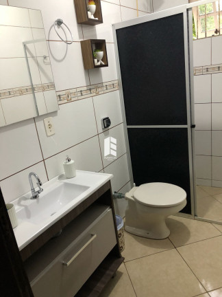 Imagem Casa com 4 Quartos à Venda,  em Camobi - Santa Maria