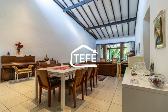 Imagem Casa com 6 Quartos à Venda, 300 m² em Laranjeiras - Rio De Janeiro