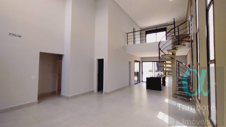 Casa com 3 Quartos à Venda, 247 m² em Tamboré - Santana De Parnaíba