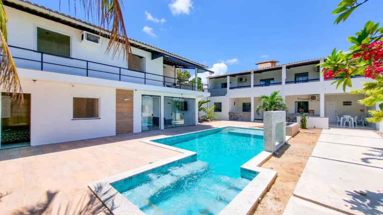 Casa com 6 Quartos à Venda, 300 m² em Zona De Expansão (robalo) - Aracaju