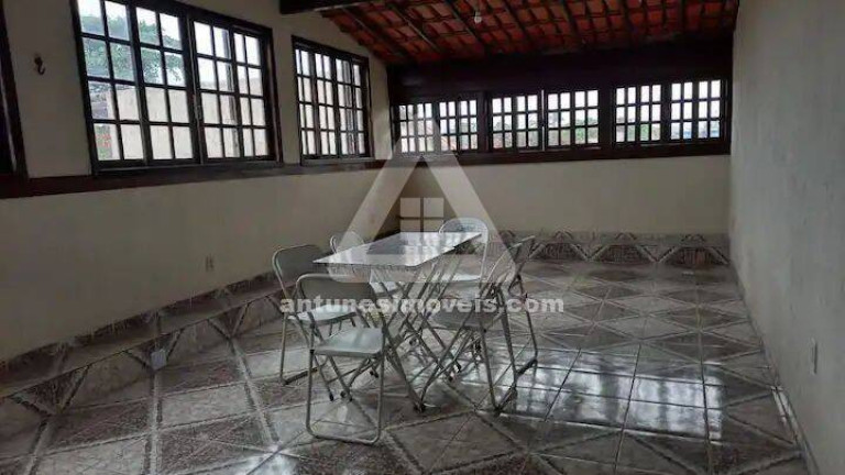 Imagem Casa com 2 Quartos à Venda, 160 m² em Jardim Excelsior - Cabo Frio