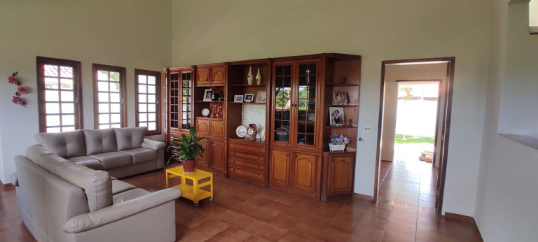 Imagem Casa com 3 Quartos à Venda, 550 m² em Alvorada - Araçoiaba Da Serra Imagem Casa com 3 Quartos à Venda, 550 m² em Alvorada - Araçoiaba Da Serra