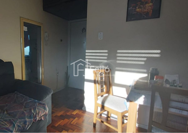 Imagem Apartamento com 2 Quartos à Venda, 50 m² em Cristal - Porto Alegre Imagem Apartamento com 2 Quartos à Venda, 50 m² em Cristal - Porto Alegre