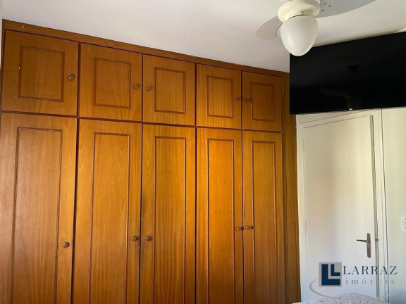 Imagem Imóvel com 2 Quartos à Venda, 75 m² em Vila Tiberio - Ribeirão Preto
