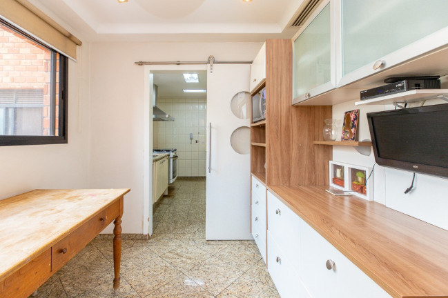 Imagem Apartamento com 3 Quartos à Venda, 219 m² em Moema - São Paulo