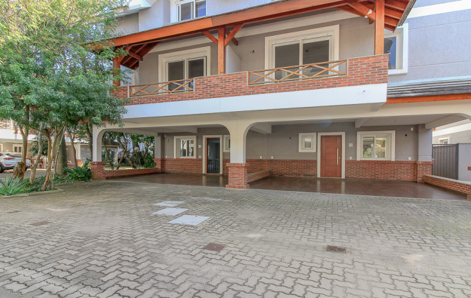Casa de Condomínio com 3 Quartos à Venda, 241 m² em Tristeza - Porto Alegre