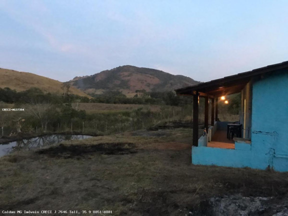 Imagem Chácara com 1 Quarto à Venda, 2.400 m² em Rio Verde - Caldas
