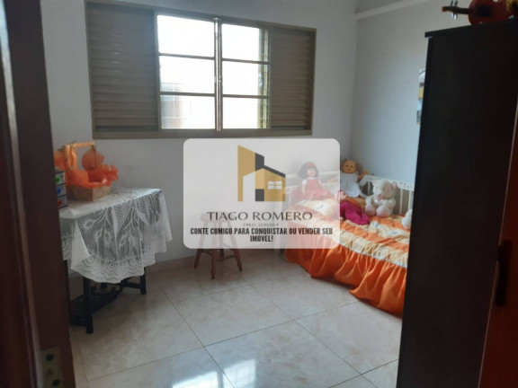 Imagem Casa com 3 Quartos à Venda, 240 m² em Jardim Imperador - Araraquara Imagem Casa com 3 Quartos à Venda, 240 m² em Jardim Imperador - Araraquara