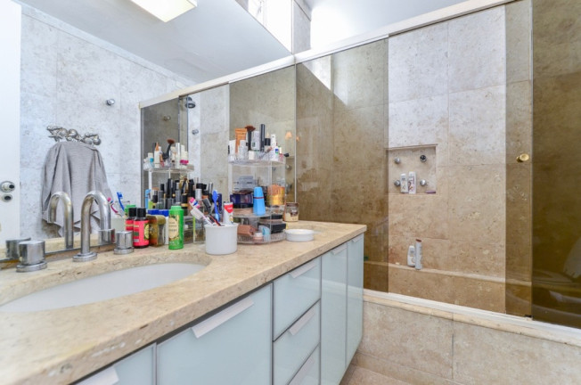 Imagem Apartamento com 3 Quartos à Venda, 234 m² em Higienópolis - São Paulo Imagem Apartamento com 3 Quartos à Venda, 234 m² em Higienópolis - São Paulo