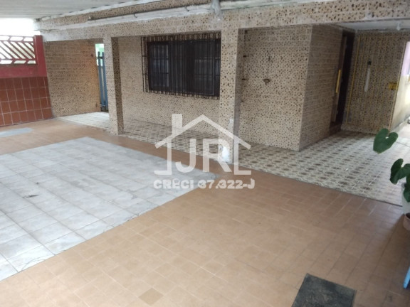 Casa com 3 Quartos à Venda, 150 m² em Nova Mirim - Praia Grande