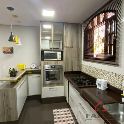 Imagem Sobrado com 3 Quartos à Venda, 210 m² em Boqueirão - Santos Imagem Sobrado com 3 Quartos à Venda, 210 m² em Boqueirão - Santos