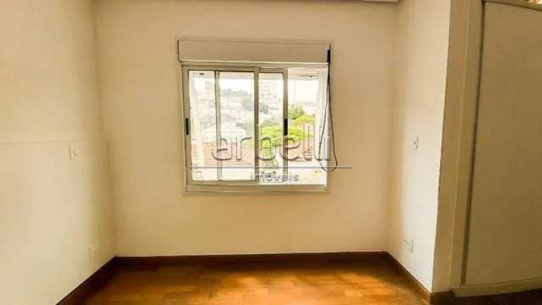 Imagem Casa com 4 Quartos à Venda, 180 m² em Sumaré - São Paulo Imagem Casa com 4 Quartos à Venda, 180 m² em Sumaré - São Paulo