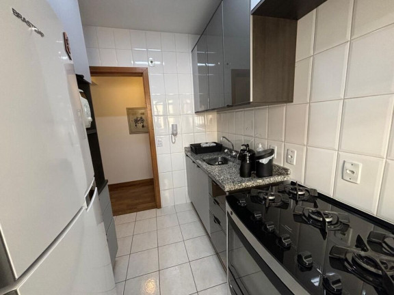 Imagem Imóvel com 3 Quartos à Venda, em Boa Vista - Porto Alegre Imagem Imóvel com 3 Quartos à Venda, em Boa Vista - Porto Alegre