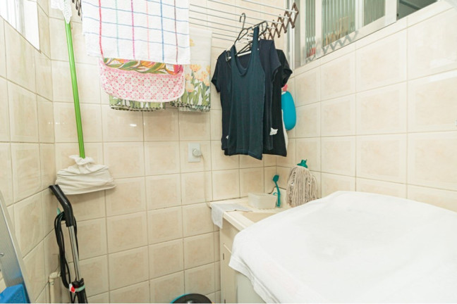 Imagem Apartamento com 1 Quarto à Venda, 43 m² em Jardim Itu - Porto Alegre Imagem Apartamento com 1 Quarto à Venda, 43 m² em Jardim Itu - Porto Alegre