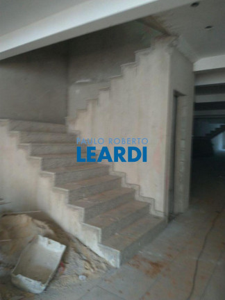Apartamento com 2 Quartos à Venda, 63 m² em Vila Humaitá - Santo André