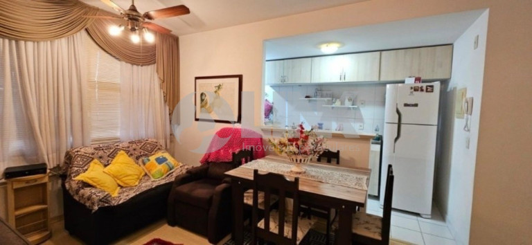 Imagem Apartamento com 3 Quartos à Venda, 65 m² em Vila Ipiranga - Porto Alegre