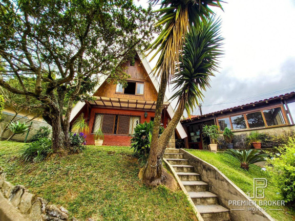 Imagem Casa com 2 Quartos à Venda, 126 m² em Jardim Cascata - Teresópolis Imagem Casa com 2 Quartos à Venda, 126 m² em Jardim Cascata - Teresópolis