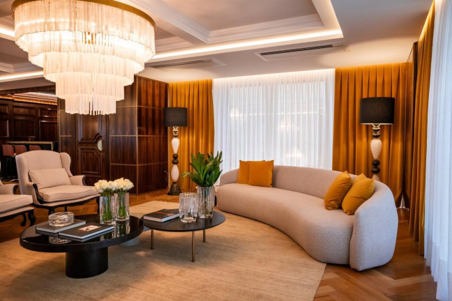 Imagem Apartamento com 3 Quartos à Venda, 180 m² em Meia Praia - Itapema