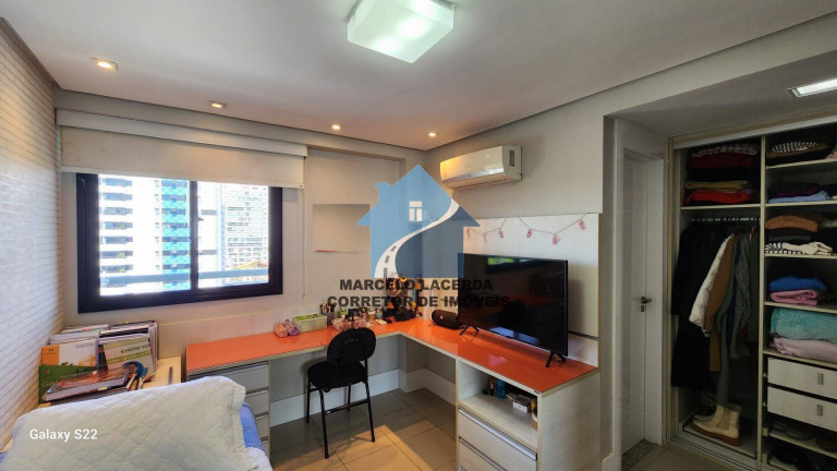 Imagem Apartamento com 3 Quartos para Alugar, 180 m² em Adrianópolis - Manaus