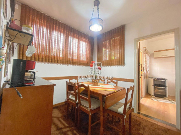 Imagem Casa com 5 Quartos à Venda, 280 m² em Alto - Teresópolis