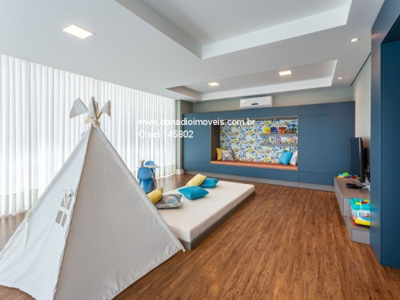 Imagem Apartamento com 3 Quartos à Venda, 139 m² em Centro - Florianópolis Imagem Apartamento com 3 Quartos à Venda, 139 m² em Centro - Florianópolis