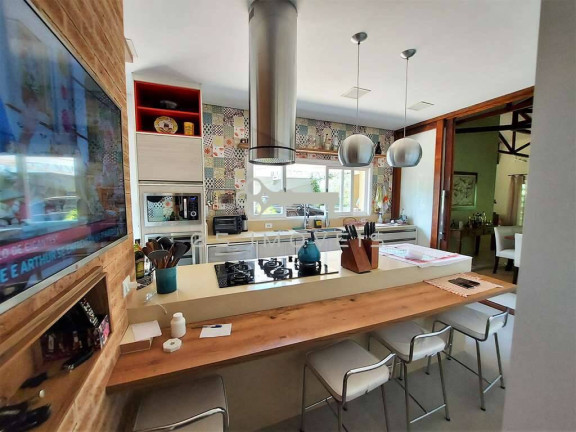Imagem Casa com 5 Quartos à Venda, em Palos Verdes - Carapicuíba Imagem Casa com 5 Quartos à Venda, em Palos Verdes - Carapicuíba