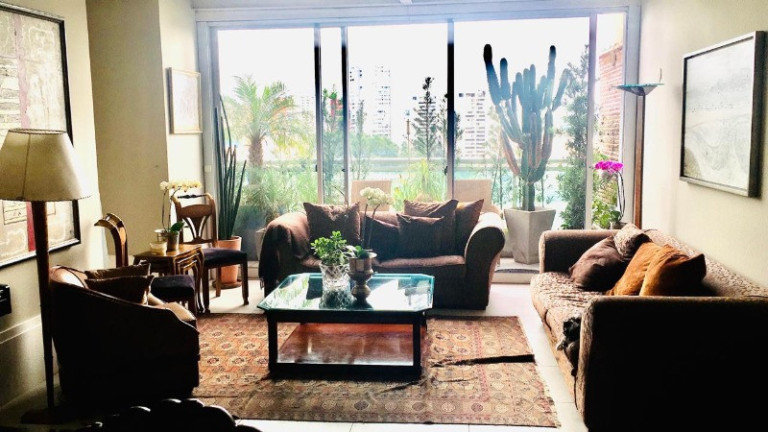 Imóvel com 4 Quartos à Venda, 290 m² em Cidade Monções - São Paulo