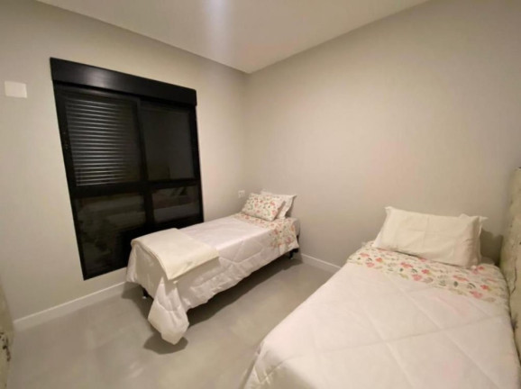 Imagem Apartamento com 2 Quartos para Alugar, 1 m² em Centro - Balneário Camboriú