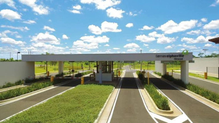 Terreno à Venda, 349 m² em Centro - Barra Dos Coqueiros