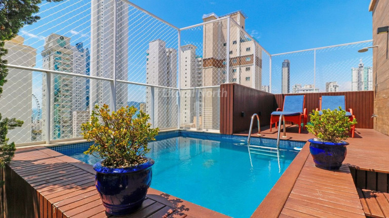 Imagem Apartamento com 3 Quartos à Venda, 235 m² em Pioneiros - Balneário Camboriú Imagem Apartamento com 3 Quartos à Venda, 235 m² em Pioneiros - Balneário Camboriú