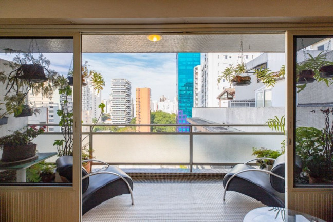 Imagem Apartamento com 3 Quartos à Venda, 153 m² em Moema - São Paulo Imagem Apartamento com 3 Quartos à Venda, 153 m² em Moema - São Paulo