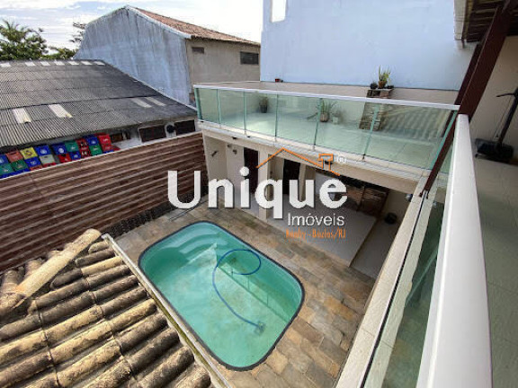 Casa com 5 Quartos à Venda, 300 m² em Praia Do Foguete - Cabo Frio