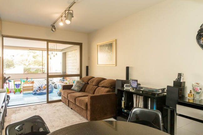 Imagem Apartamento com 3 Quartos à Venda, 89 m² em Menino Deus - Porto Alegre Imagem Apartamento com 3 Quartos à Venda, 89 m² em Menino Deus - Porto Alegre