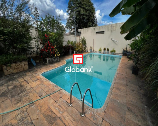 Imagem Casa com 3 Quartos para Alugar, 350 m² em Jardim Panorama - Montes Claros Imagem Casa com 3 Quartos para Alugar, 350 m² em Jardim Panorama - Montes Claros