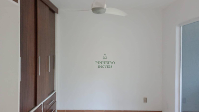 Imagem Casa com 3 Quartos à Venda, 130 m² em Camarão - São Gonçalo