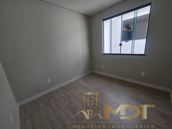 Imagem Casa com 4 Quartos à Venda, 209 m² em Planalto - Belo Horizonte