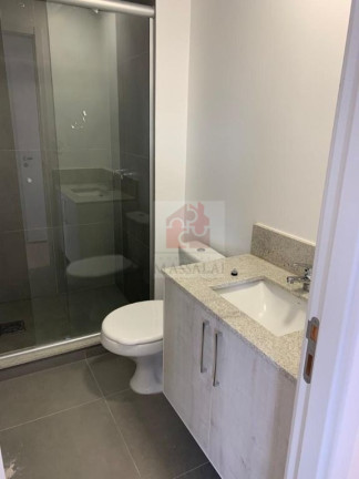 Imagem Apartamento com 2 Quartos à Venda, 64 m² em São João - Porto Alegre Imagem Apartamento com 2 Quartos à Venda, 64 m² em São João - Porto Alegre