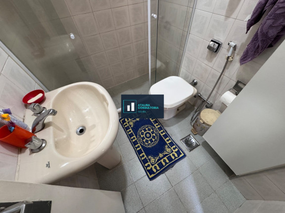 Imagem Imóvel com 2 Quartos à Venda, 60 m² em Humaitá - Rio De Janeiro