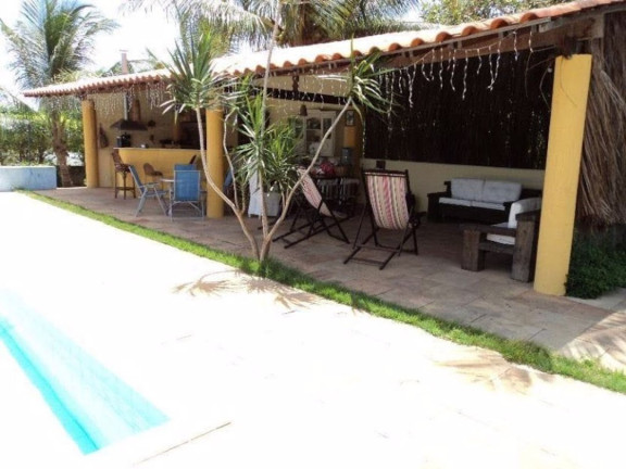 Imagem Casa com 4 Quartos à Venda, 470 m² em Estrada Do Coco - Lauro De Freitas Imagem Casa com 4 Quartos à Venda, 470 m² em Estrada Do Coco - Lauro De Freitas