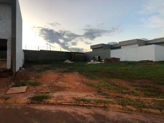 Imagem Terreno à Venda, 547 m² em Parque Taquaral - Piracicaba Imagem Terreno à Venda, 547 m² em Parque Taquaral - Piracicaba